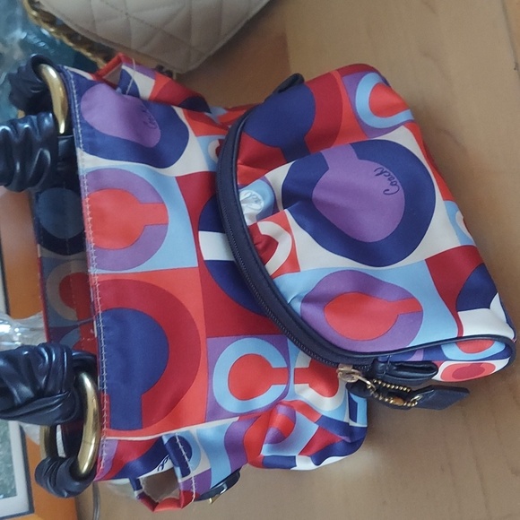 COACH Madison Op Art Resort Scarf Satin TopHandled Tote 2Pc Set - Picture 12 of 12